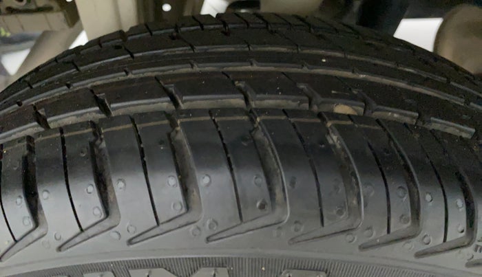 2018 Maruti Alto K10 VXI P, Petrol, Manual, 30,153 km, Right Rear Tyre Tread