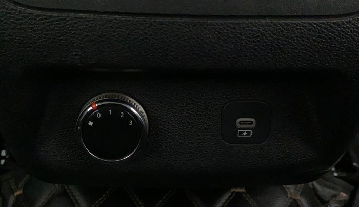 2022 Mahindra SCORPIO-N Z8 L DIESEL MT 4WD 7 STR, Diesel, Manual, 23,589 km, Rear AC Temperature Control