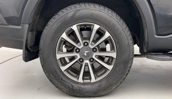 2022 Mahindra SCORPIO-N Z8 L DIESEL MT 4WD 7 STR, Diesel, Manual, 23,589 km, Right Rear Wheel