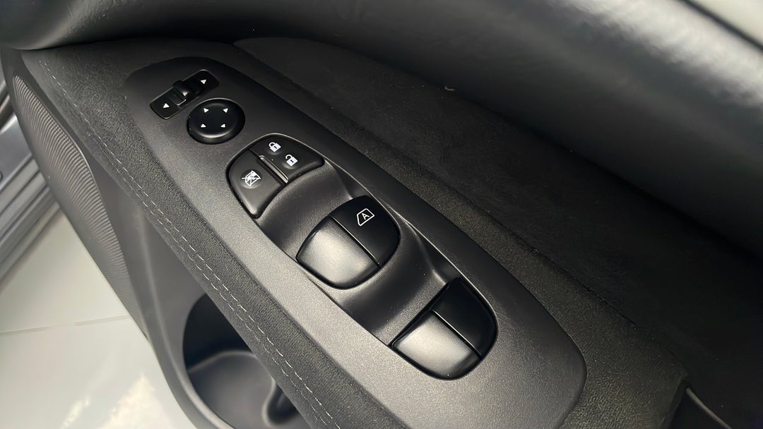 Drivers Side Door Panel Controls