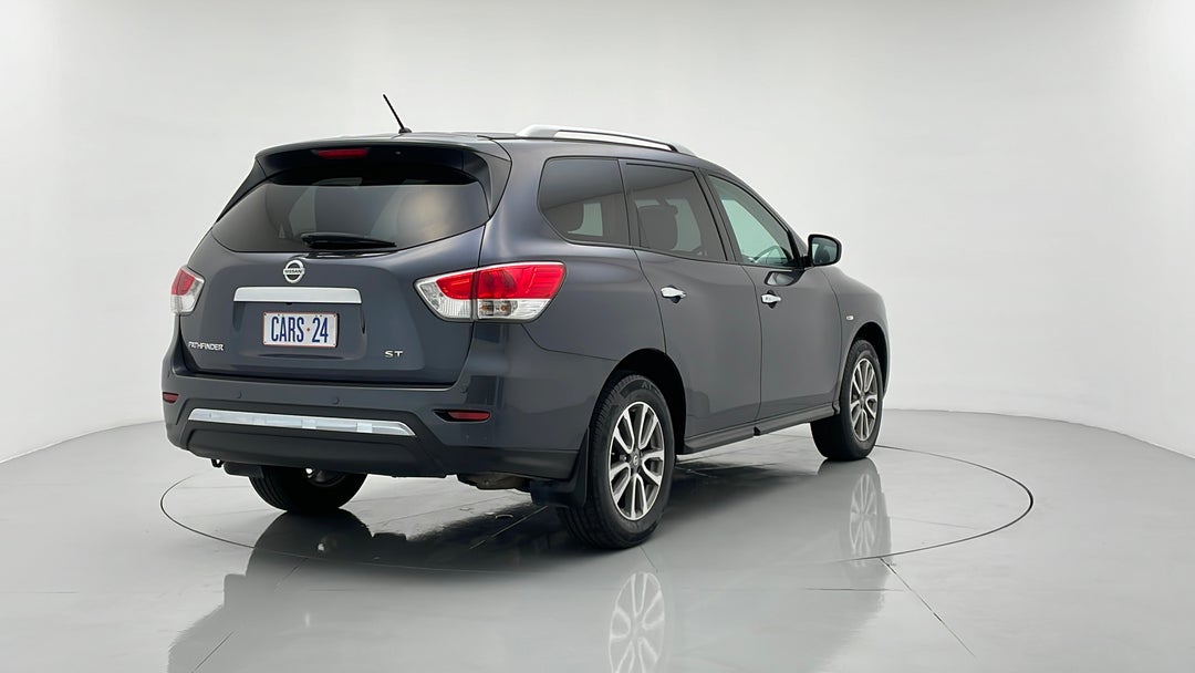 Right Back Diagonal (45- Degree) View