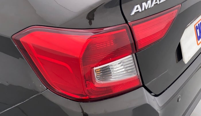 2019 Honda Amaze 1.2L I-VTEC S, Petrol, Manual, 30,257 km, Left tail light - Minor scratches