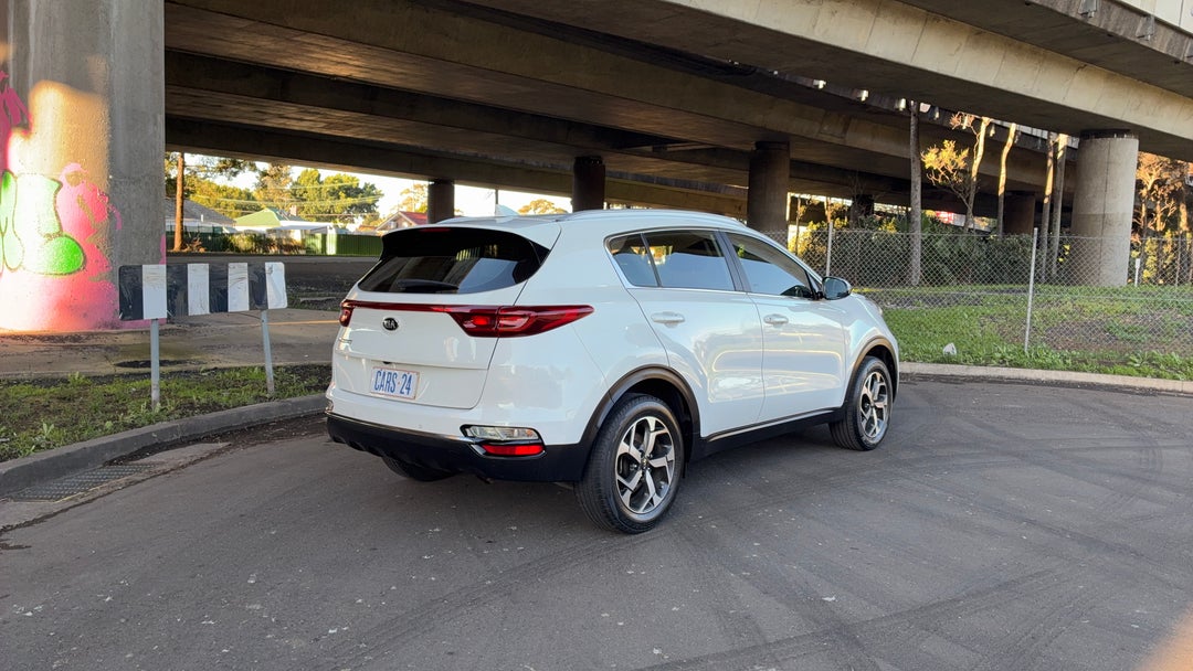 Right Back Diagonal (45- Degree) View