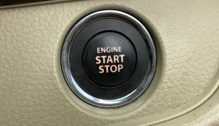 2015 Maruti Swift Dzire ZDI, Diesel, Manual, 31,708 km, Keyless Start/ Stop Button