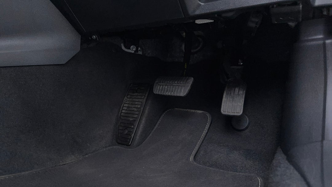 Pedals and Footmat