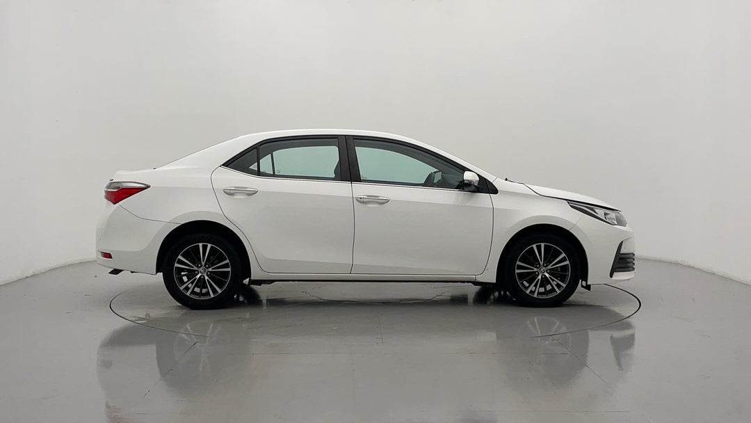 2018 Toyota Corolla Sx, Automatic, 91626 km, Right Side View