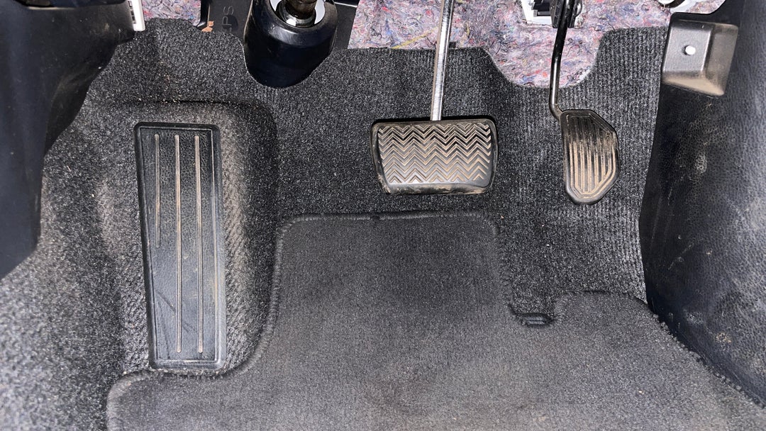 2018 Toyota Corolla Sx, Automatic, 91626 km, Pedals and Footmat