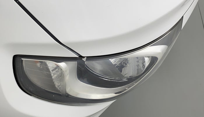 2014 Hyundai Verna FLUIDIC 1.6 CRDI SX AT, Diesel, Automatic, 70,416 km, Left headlight - Faded
