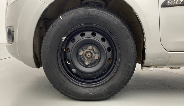 2012 Maruti Ritz VDI, Diesel, Manual, 93,911 km, Left Front Wheel