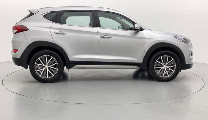 2017 Hyundai Tucson 2WD AT GLS DIESEL, Diesel, Automatic, 65,387 km, Right Side View