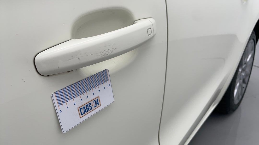 Door Handles Front LHS Scratch