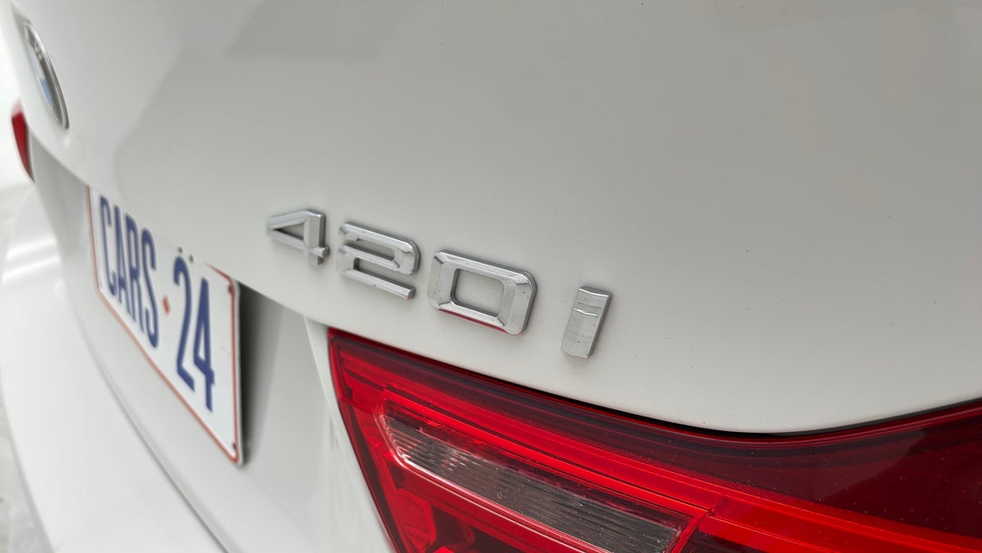 Badge (Boot Right Side)