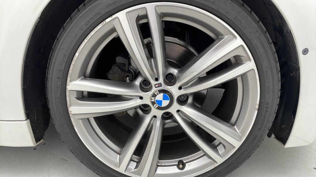 Wheels Rim Front RHS Scratch