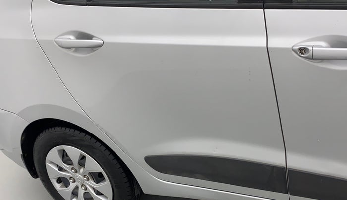 2015 Hyundai Xcent S 1.2, Petrol, Manual, 55,974 km, Right rear door - Slightly dented