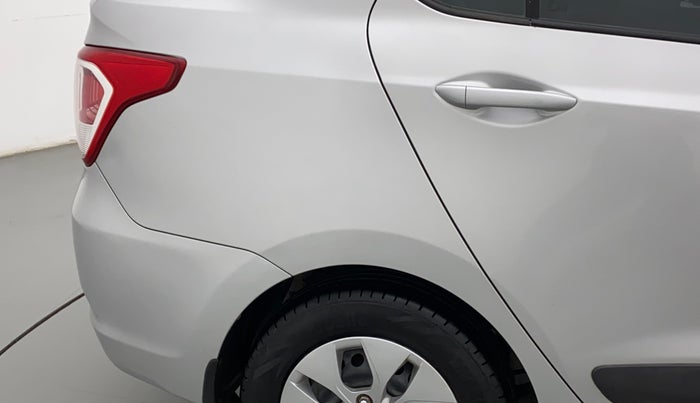 2015 Hyundai Xcent S 1.2, Petrol, Manual, 55,974 km, Right quarter panel - Minor scratches