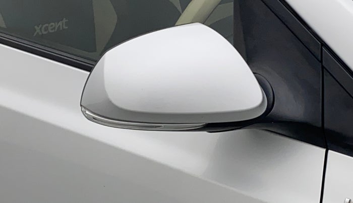 2015 Hyundai Xcent S 1.2, Petrol, Manual, 55,974 km, Right rear-view mirror - Mirror motor not working