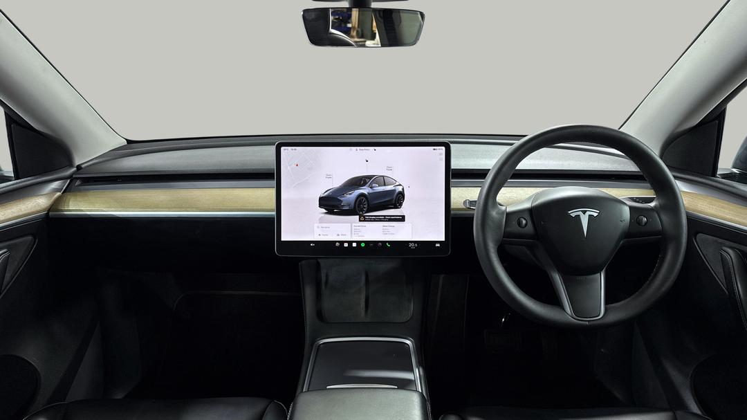 2023 Tesla Model Y Rear-wheel Drive, Automatic, 43984 km, Dashboard View