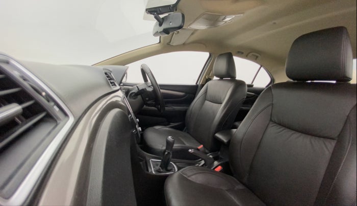 2015 Maruti Ciaz ZDI+ SHVS RS, Diesel, Manual, 62,375 km, Right Side Front Door Cabin