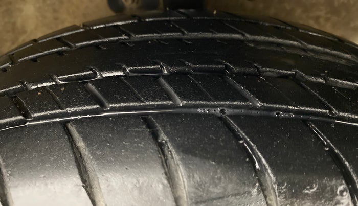 2019 Maruti Celerio ZXI D, Petrol, Manual, 25,803 km, Right Front Tyre Tread