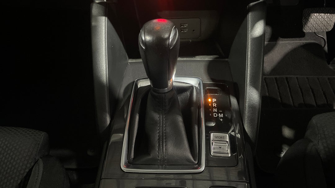 2015 Mazda CX-5 Maxx Sport (4x2), Automatic, 130803 km, Gear Lever 