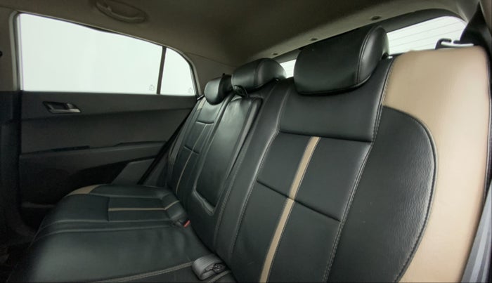 2016 Hyundai Creta 1.6 CRDI SX PLUS AUTO, Diesel, Automatic, 99,480 km, Right Side Rear Door Cabin