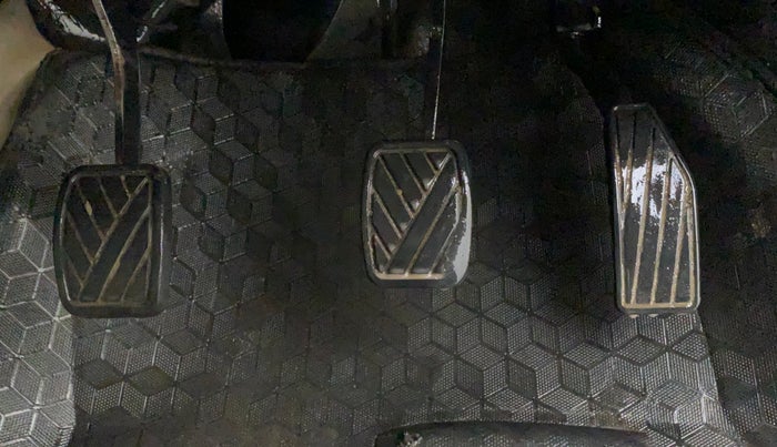 2020 Maruti New Wagon-R LXI CNG 1.0, CNG, Manual, 48,884 km, Pedals