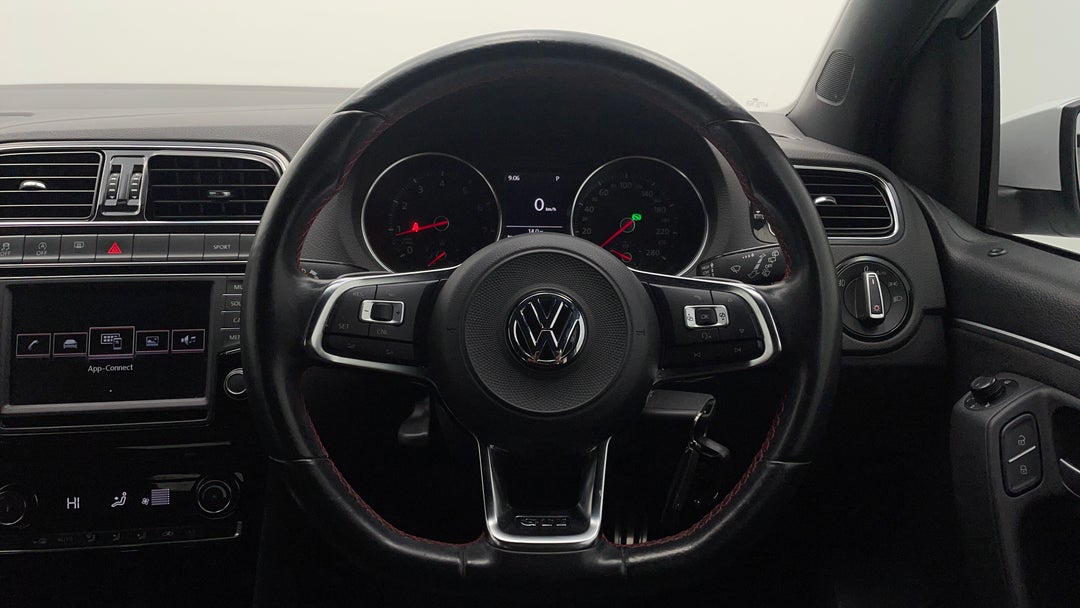 2017 Volkswagen Polo Gti, Automatic, 83701 km, Steering Wheel Close-up