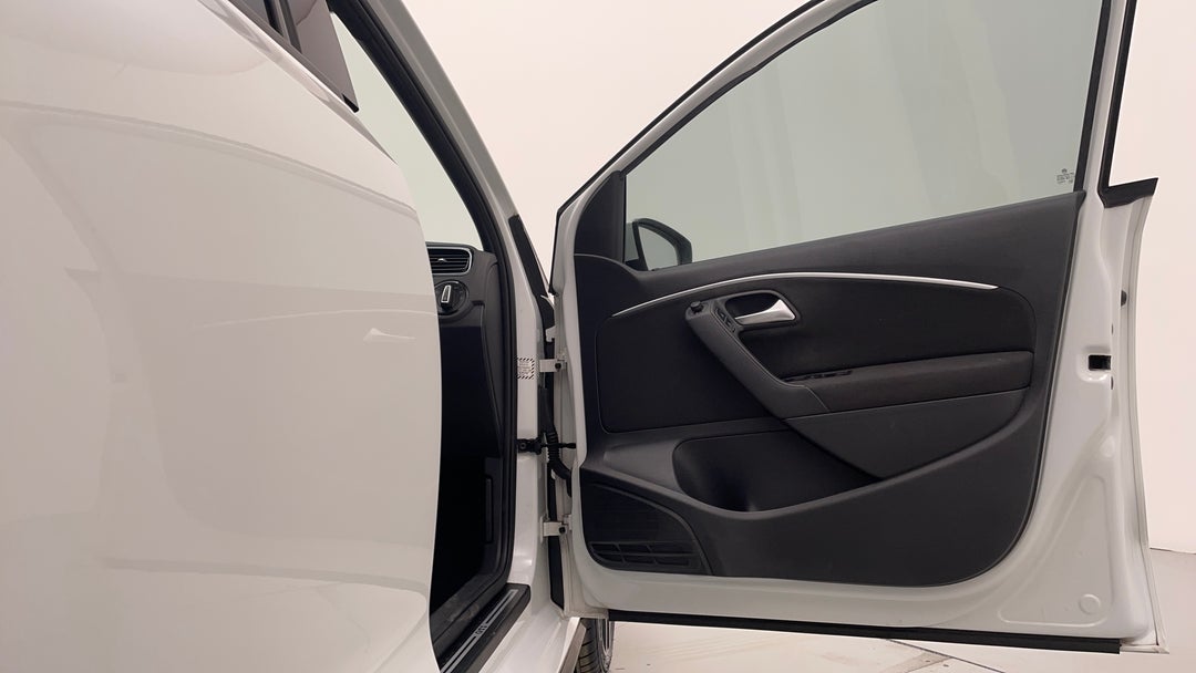 2017 Volkswagen Polo Gti, Automatic, 83701 km, Speaker View