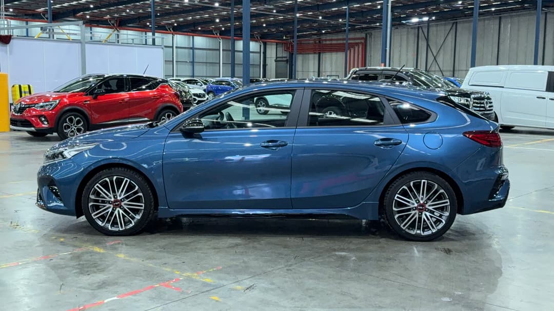 2023 Kia Cerato Gt, Automatic, 37389 km, Left Side View