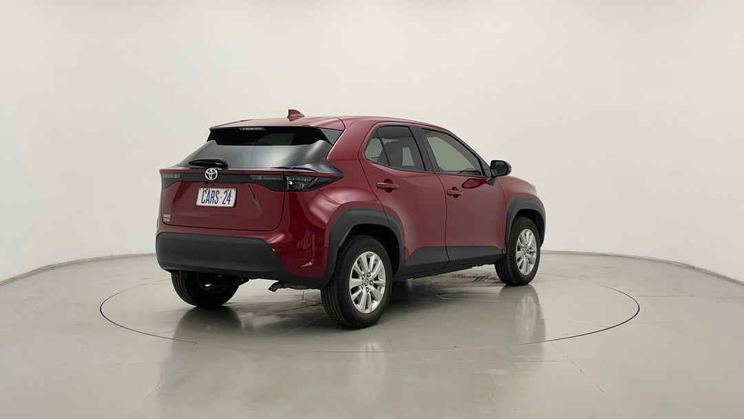 Right Back Diagonal (45- Degree) View