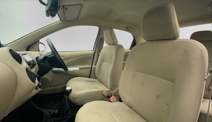2017 Toyota Etios V, Petrol, Manual, 74,137 km, Right Side Front Door Cabin