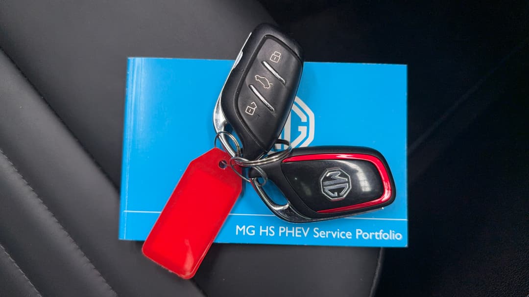 2022 MG HS +ev Phev Essence, Automatic, 34077 km, Key Close-up
