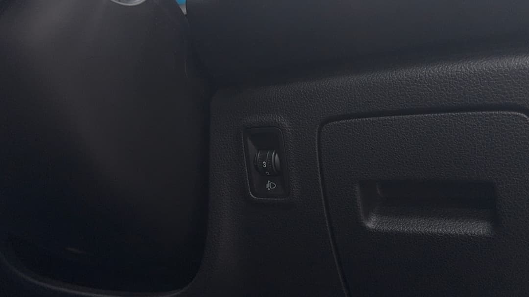 2022 MG HS +ev Phev Essence, Automatic, 34077 km, Utility Switches/Buttons