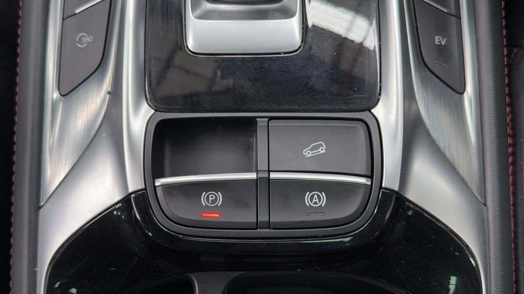 2022 MG HS +ev Phev Essence, Automatic, 34077 km, Handbrake