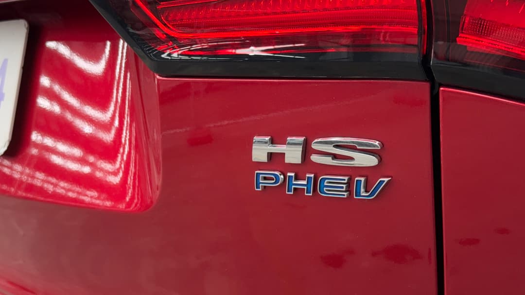2022 MG HS +ev Phev Essence, Automatic, 34077 km, Badge (Boot Right Side)