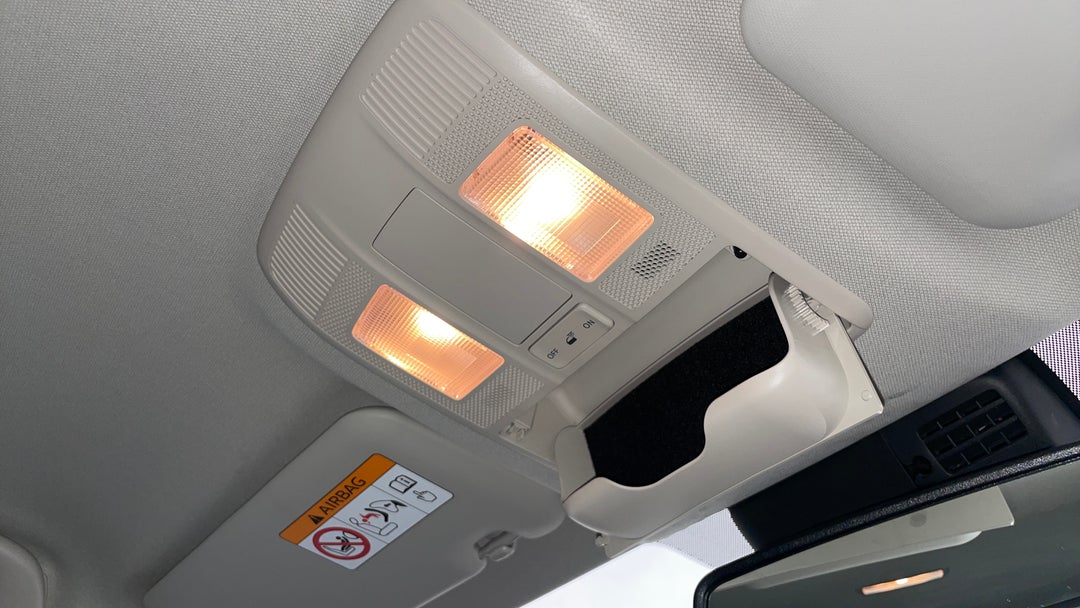 On-Roof Controls/Sunglass holder