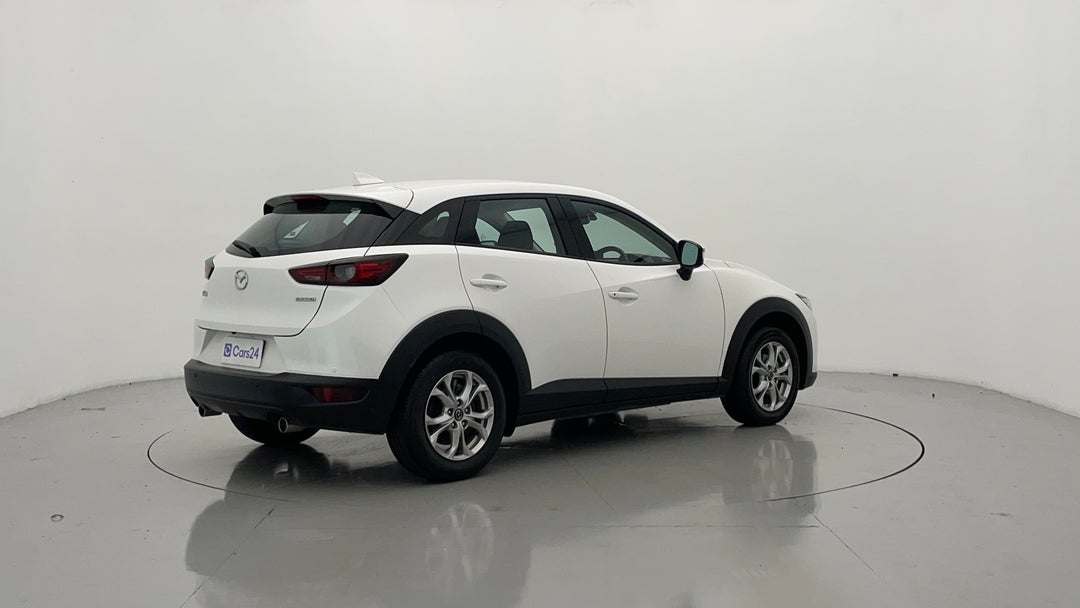 Right Back Diagonal (45- Degree) View