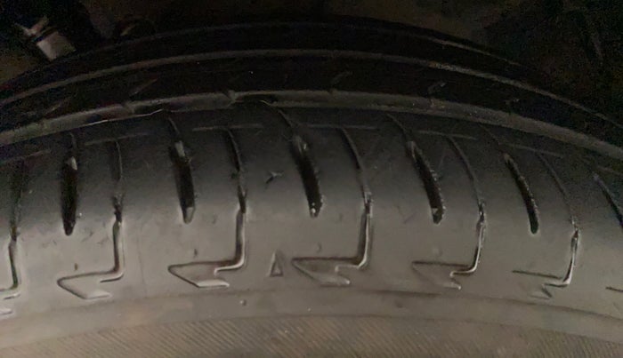 2014 Honda City 1.5L I-VTEC V MT, Petrol, Manual, 61,455 km, Left Front Tyre Tread