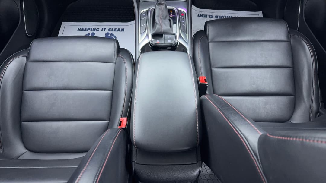 2021 MG HS Excite, Automatic, 66484 km, Center Console