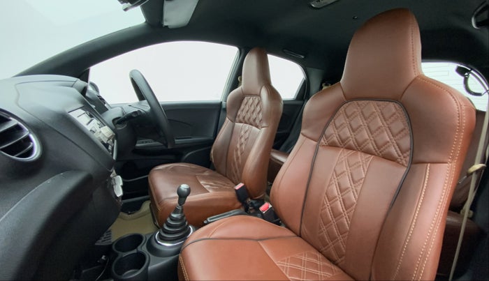 2014 Honda Brio 1.2 S MT I VTEC, Petrol, Manual, 60,663 km, Right Side Front Door Cabin