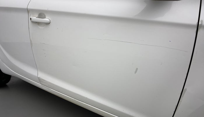 2011 Hyundai i20 SPORTZ 1.2 O, Petrol, Manual, 48,715 km, Driver-side door - Minor scratches