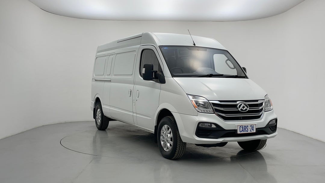 Right Front Diagonal (45- Degree) View