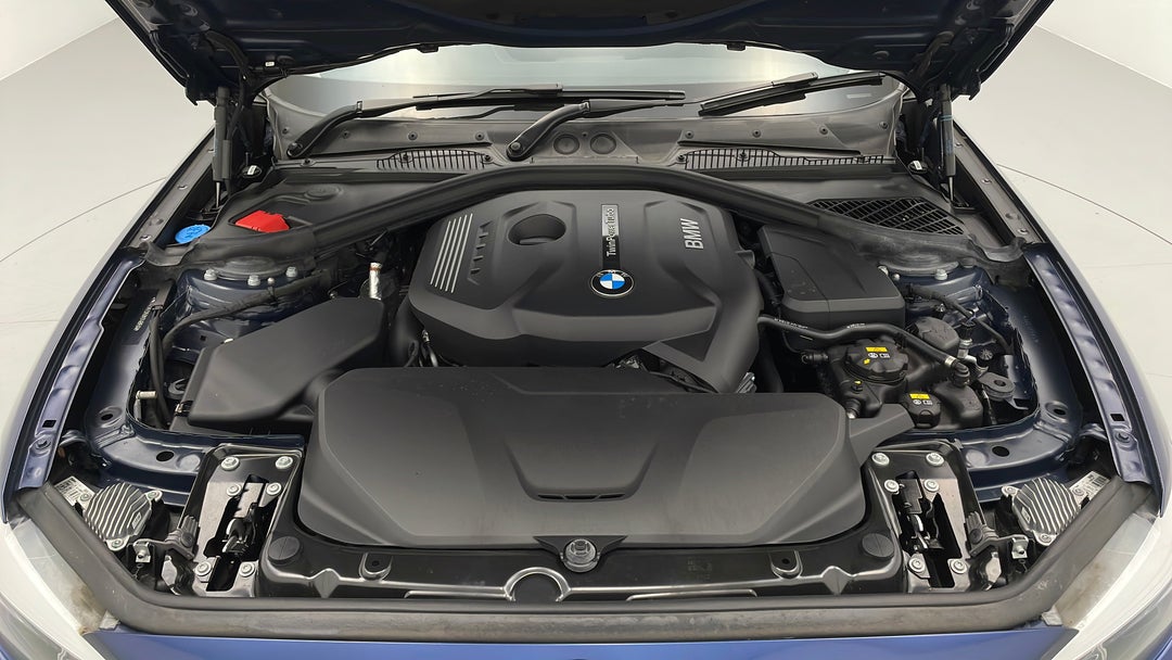 Open Bonnet (Engine)