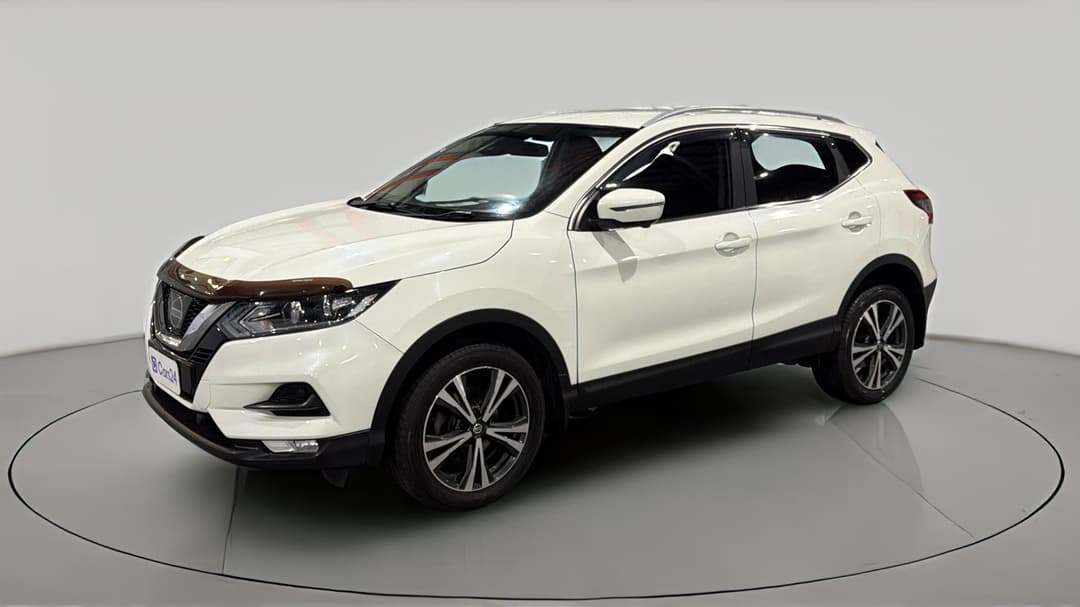 2017 Nissan Qashqai St-l, Automatic, 104027 km, Left Front Diagonal (45- Degree) View