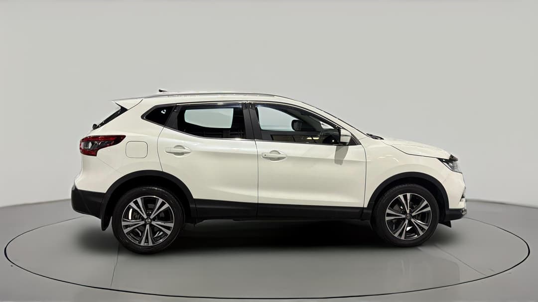 2017 Nissan Qashqai St-l, Automatic, 104027 km, Right Side View