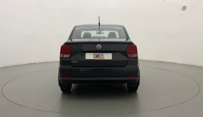 2016 Volkswagen Ameo HIGHLINE1.2L, Petrol, Manual, 36,744 km, Back/Rear