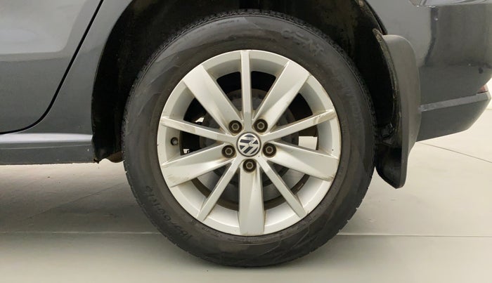 2016 Volkswagen Ameo HIGHLINE1.2L, Petrol, Manual, 36,744 km, Left Rear Wheel