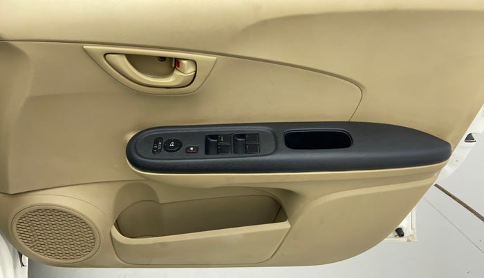 2014 Honda Amaze 1.2 SMT I VTEC, Petrol, Manual, 53,933 km, Driver Side Door Panels Controls