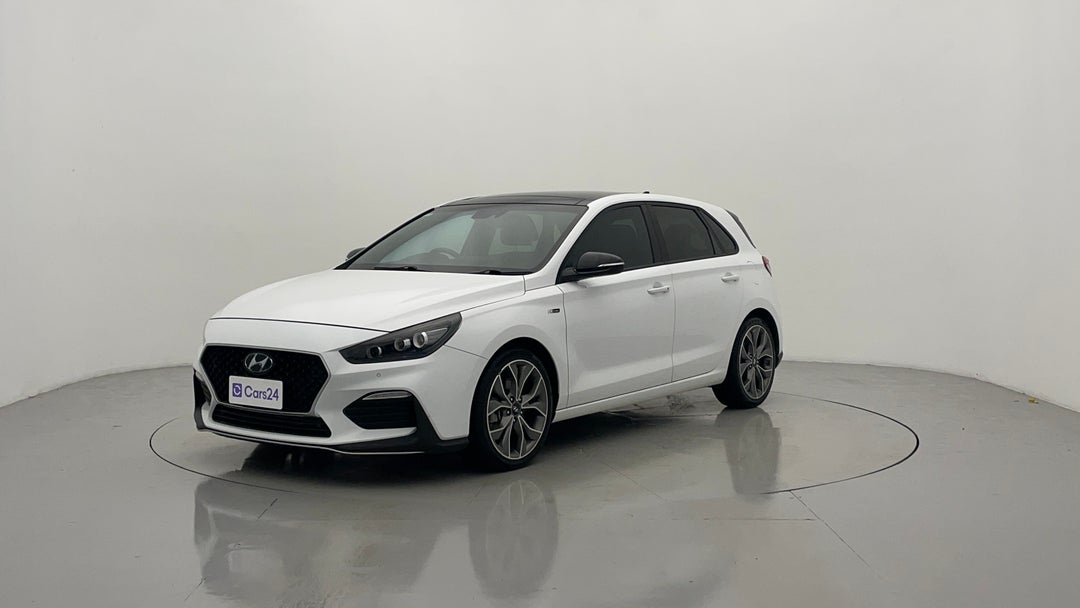 Left Front Diagonal (45- Degree) View