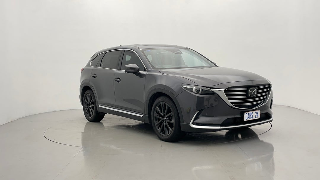 Right Front Diagonal (45- Degree) View